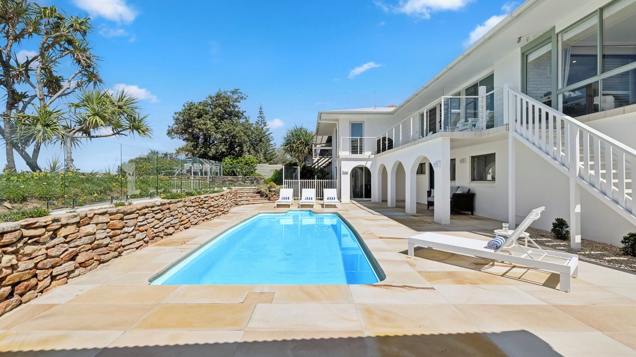 Photo of Outdoor in Sapphire Beach