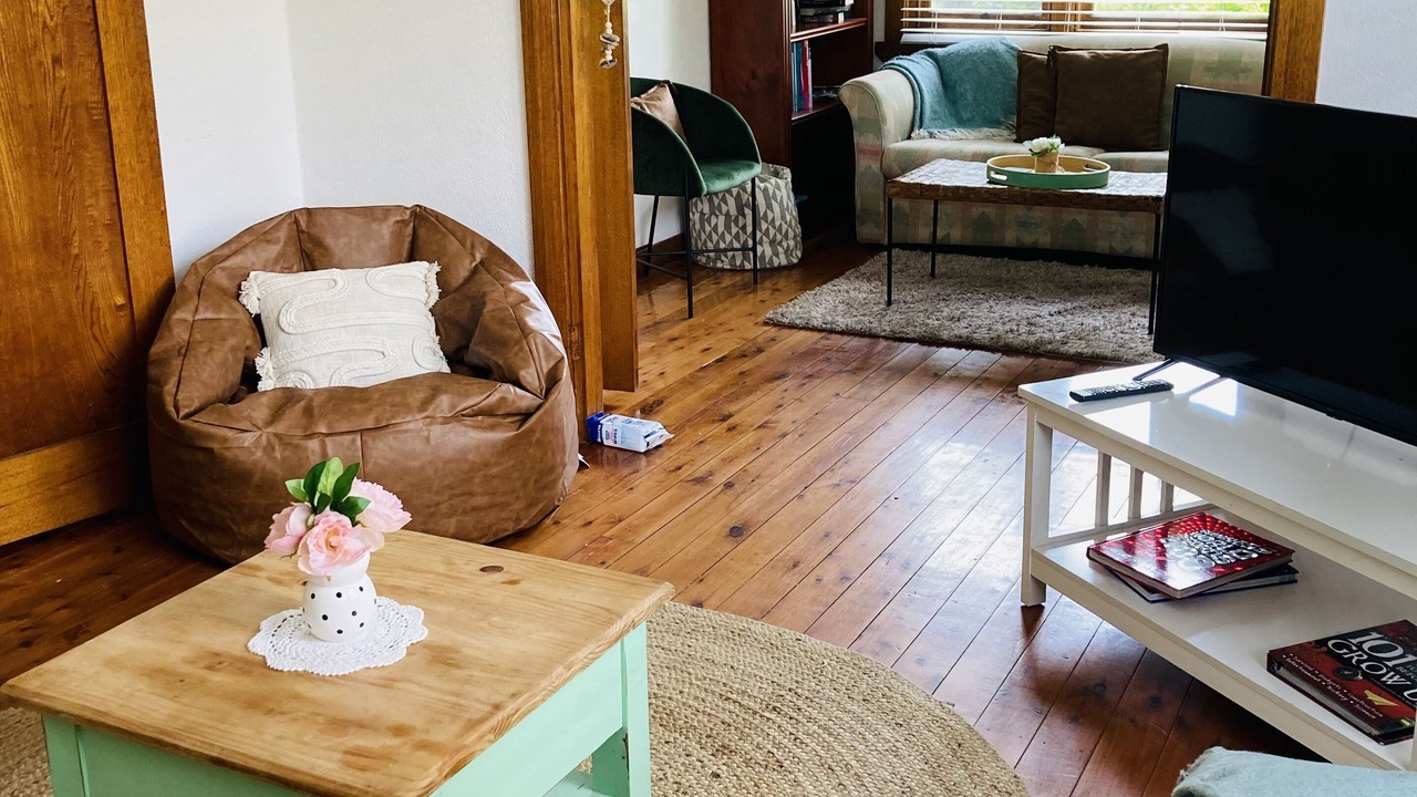 Photo of Livingroom in Albury