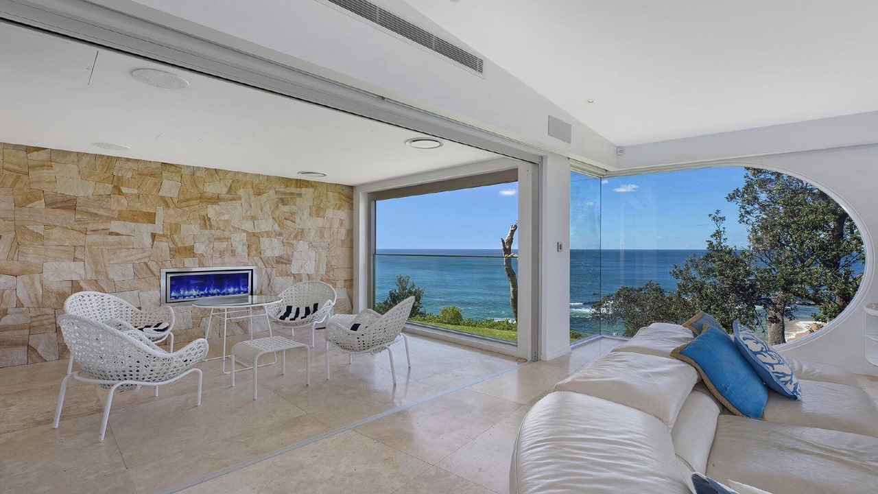Photo of Livingroom in Forresters Beach