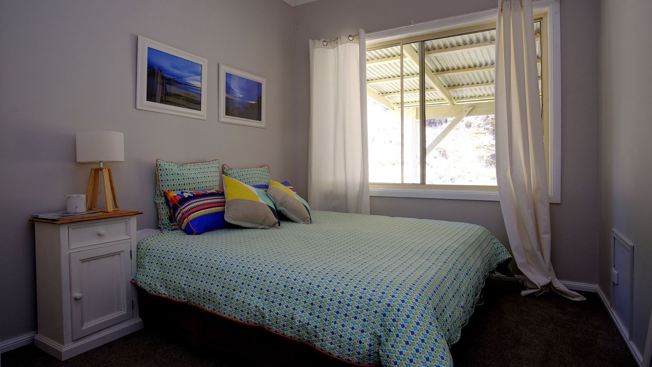 Photo of Bedroom in Whoota