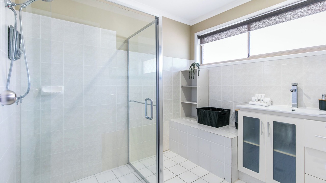 Photo of Bathroom in Mermaid Waters