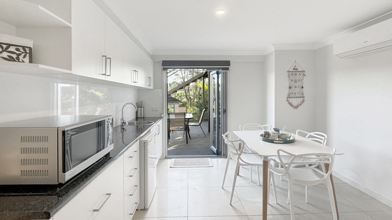 Photo of Livingroom in Surf Beach