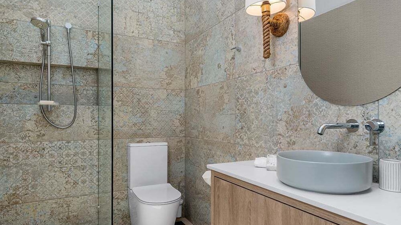 Photo of Bathroom in Belongil
