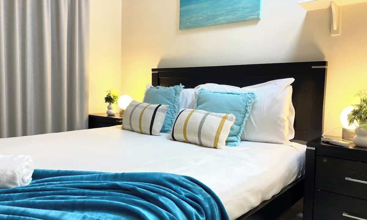 Photo of Bedroom in Mermaid Waters