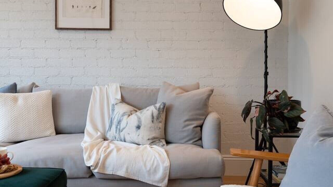 Photo of Livingroom in Newtown