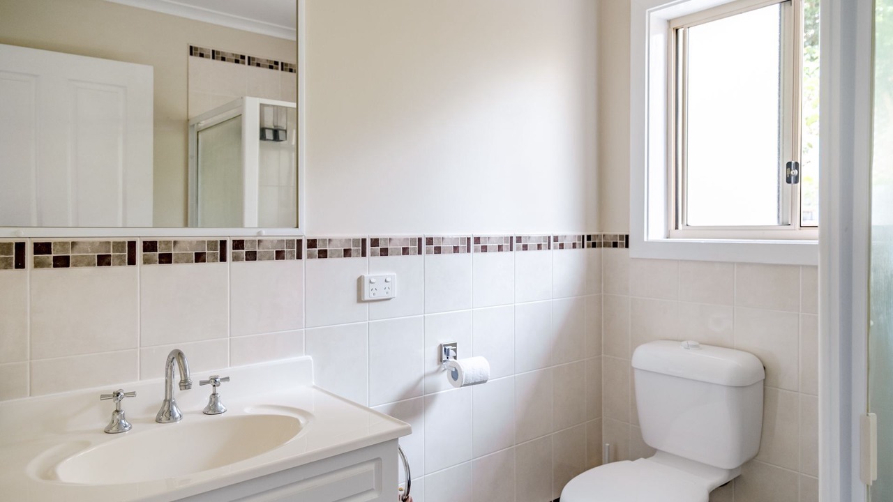 Photo of Bathroom in Narrawallee
