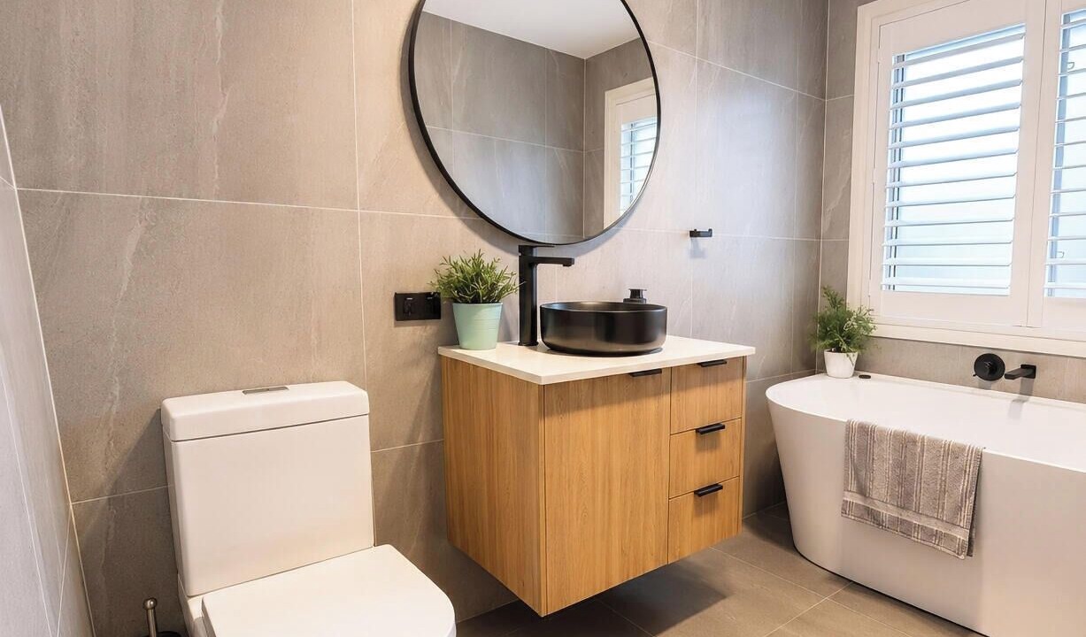 Photo of Bathroom in Tanilba Bay
