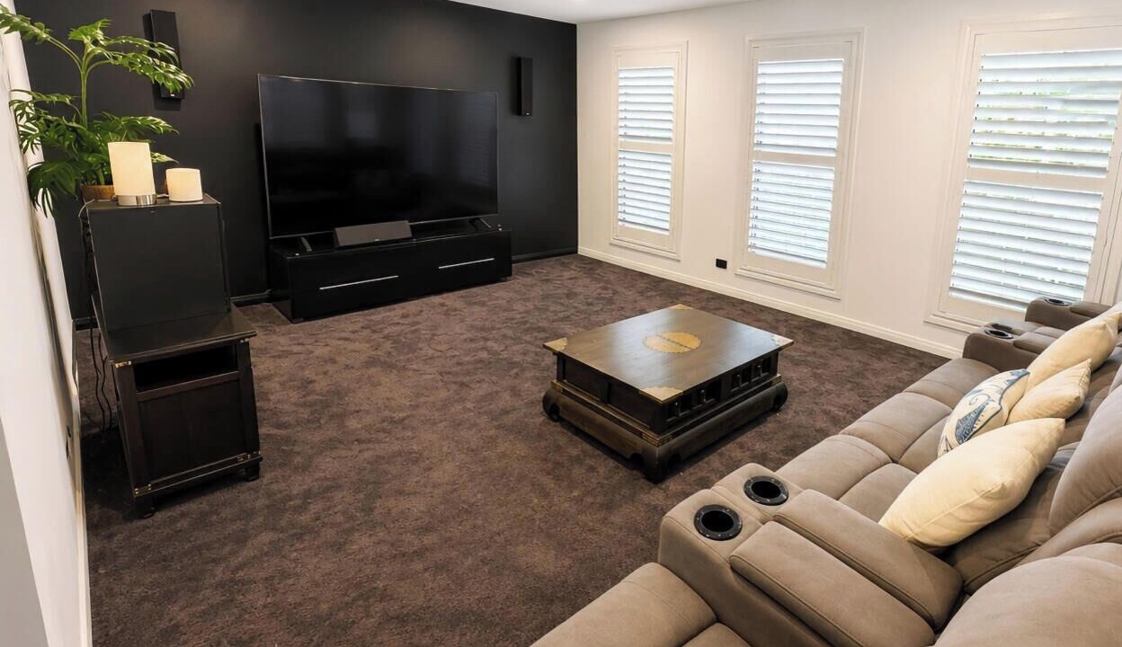 Photo of Livingroom in Tanilba Bay
