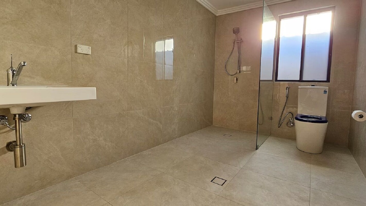Photo of Bathroom in Fairfield West
