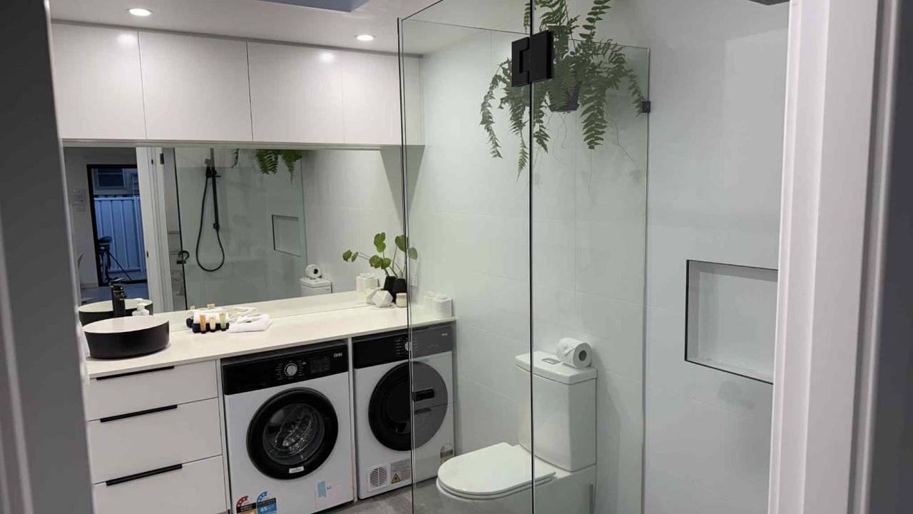 Photo of Bathroom in Redhead