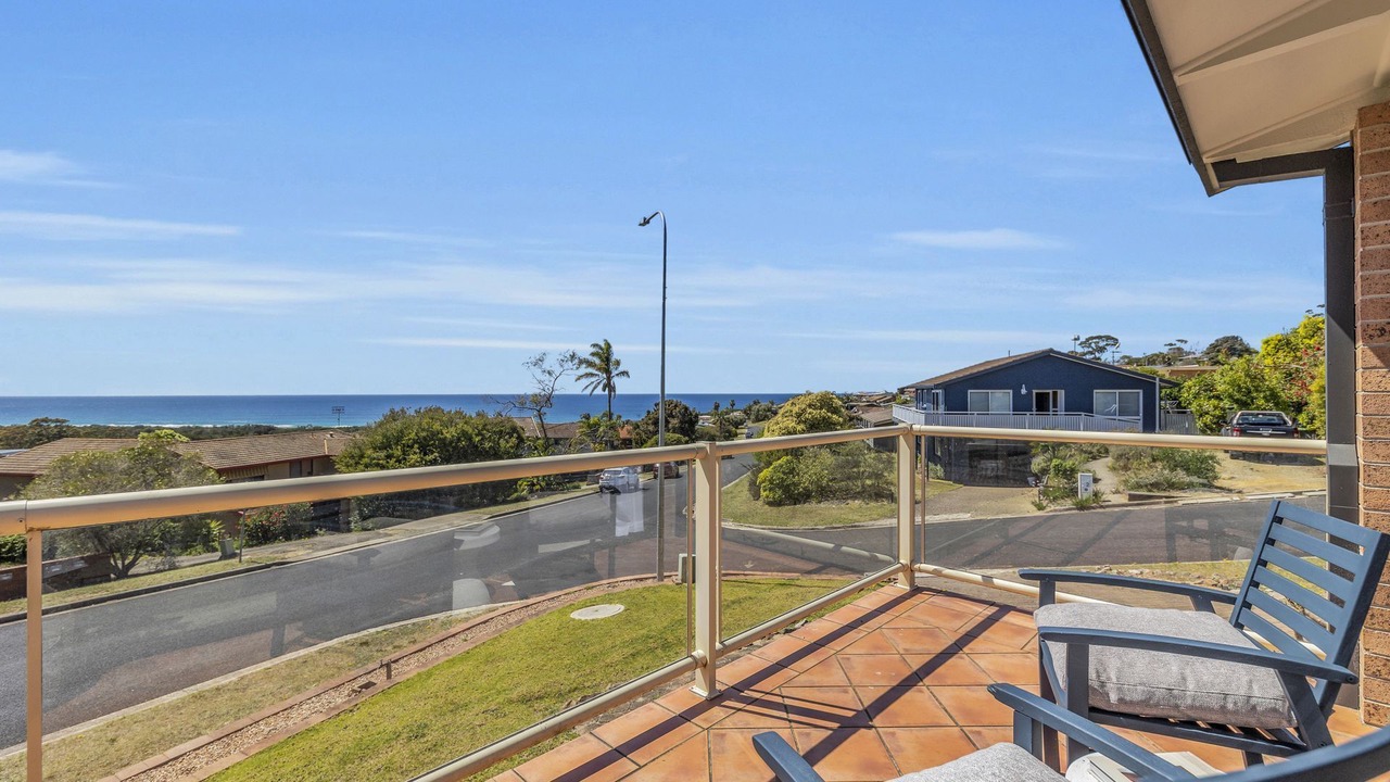 Photo of Patio Balcony in Tura Beach