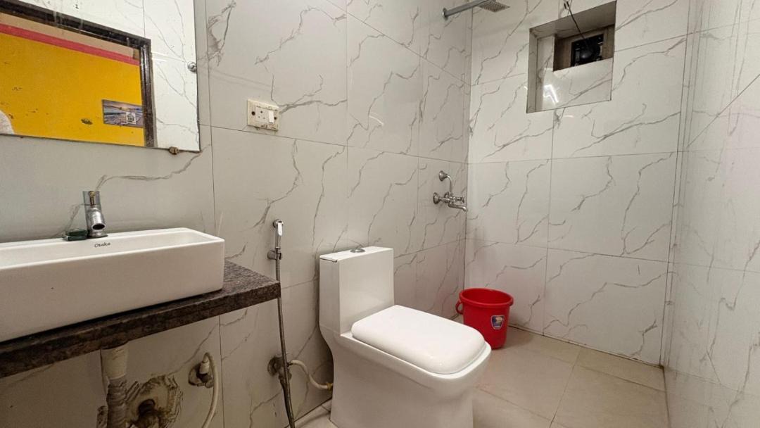 Photo of Bathroom in Gauravaddo