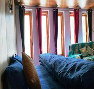 Photo of Others in Yamunotri