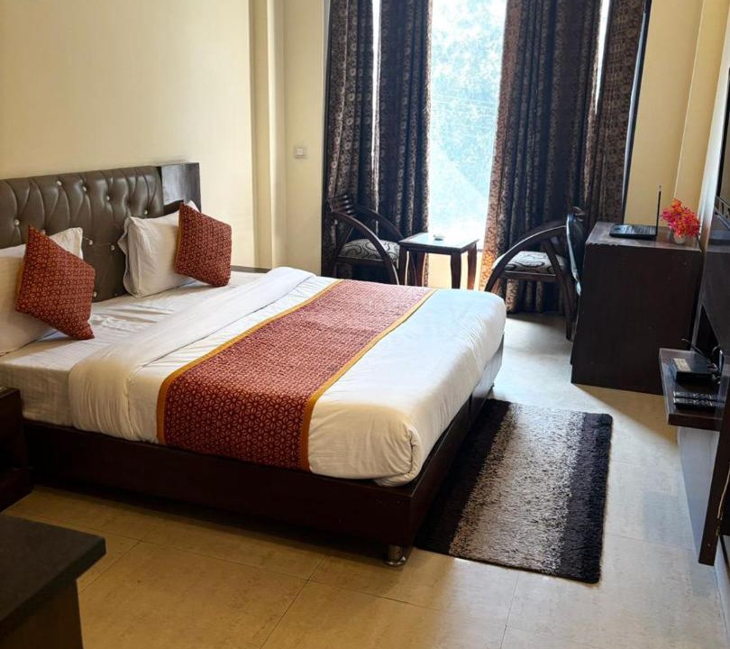Photo of Bedroom in DLF City