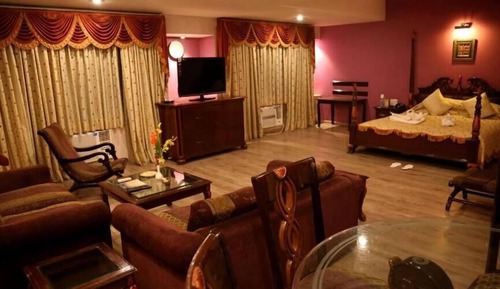 Executive Suite