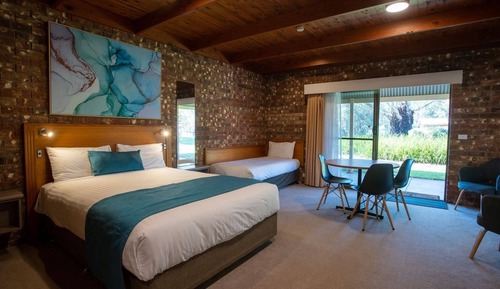 Deluxe Studio, River View