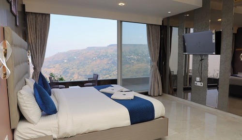 Luxury Room