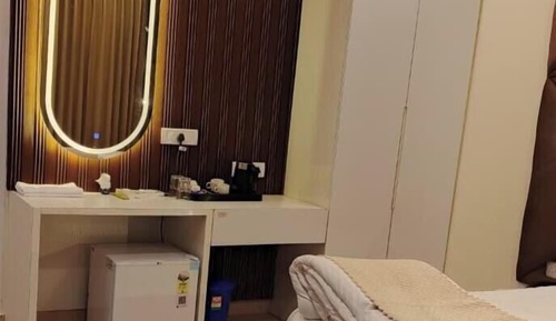 Executive Room