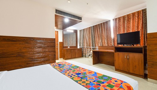 Luxury Suite