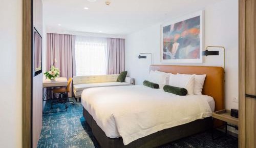 Superior King Room