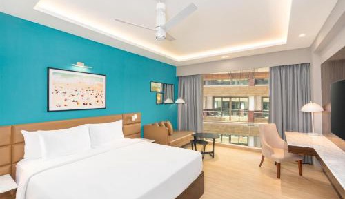Premium Room Pool View -  20% Discount on Food & Beverages, 15% Discount on SPA and Laundry
