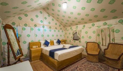 Deluxe Suite