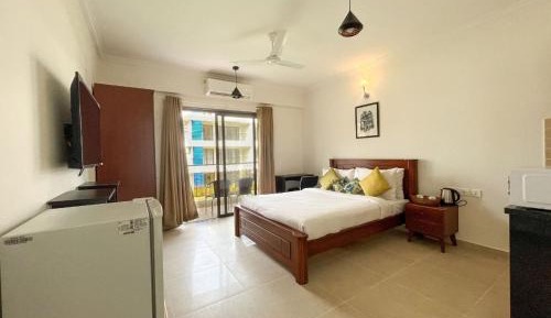 Studio Apartment